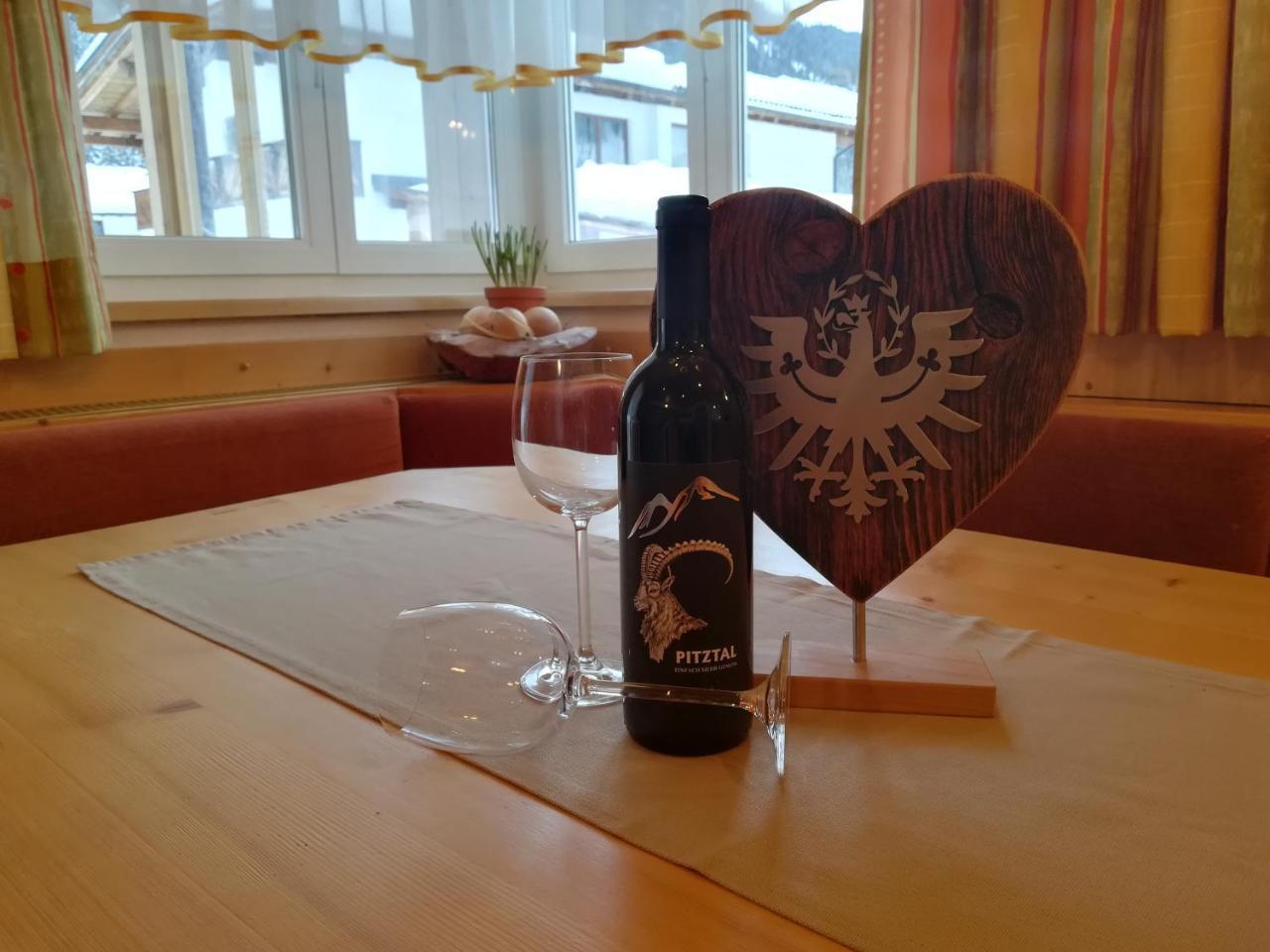 Alpina Appartement Sankt Leonhard im Pitztal Dış mekan fotoğraf