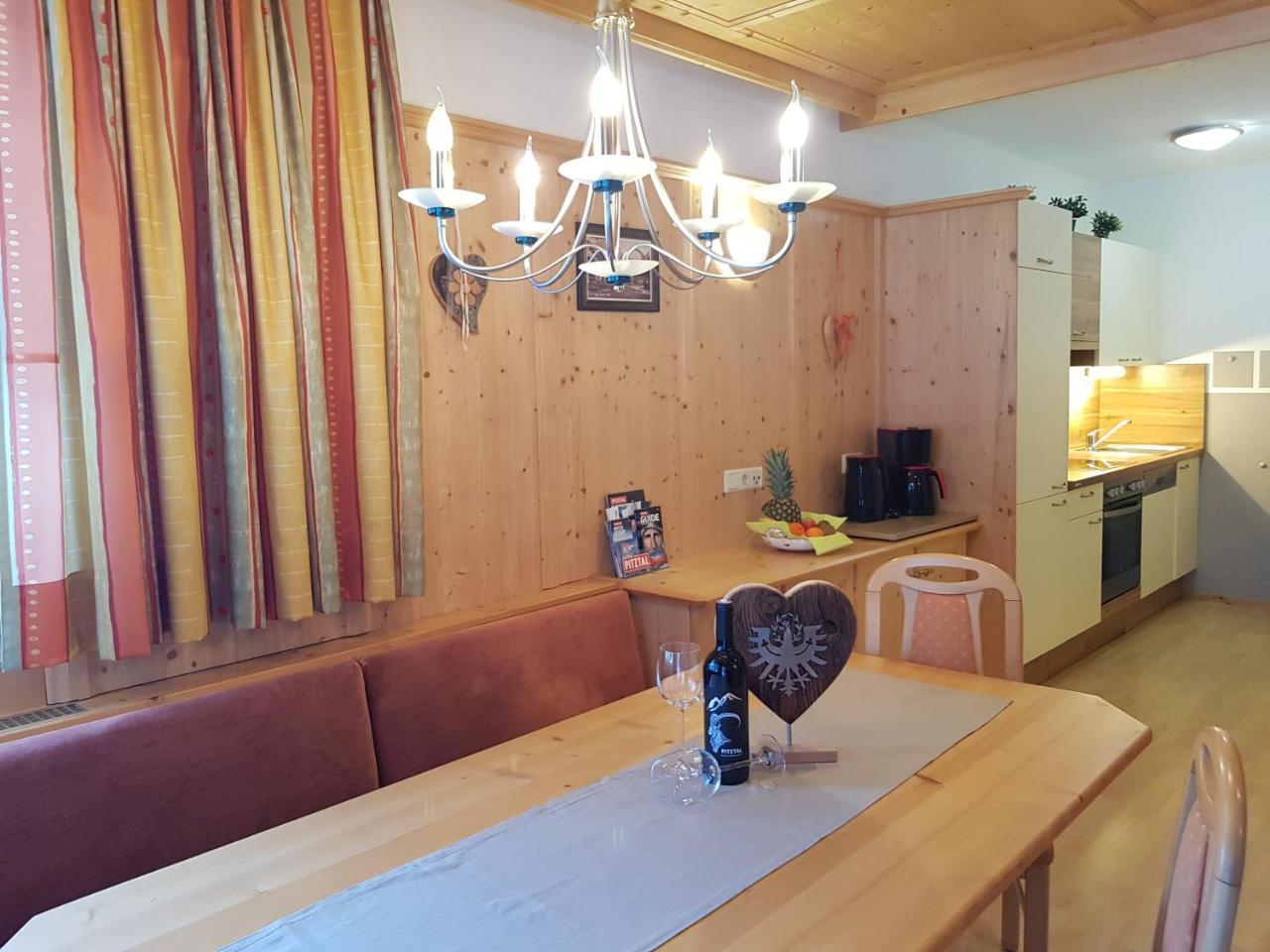 Alpina Appartement Sankt Leonhard im Pitztal Dış mekan fotoğraf